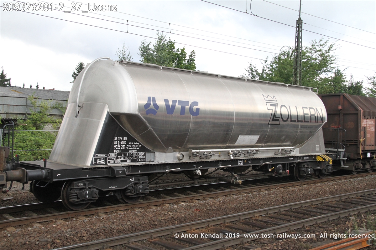809326201-2_37_Uacns.JPG